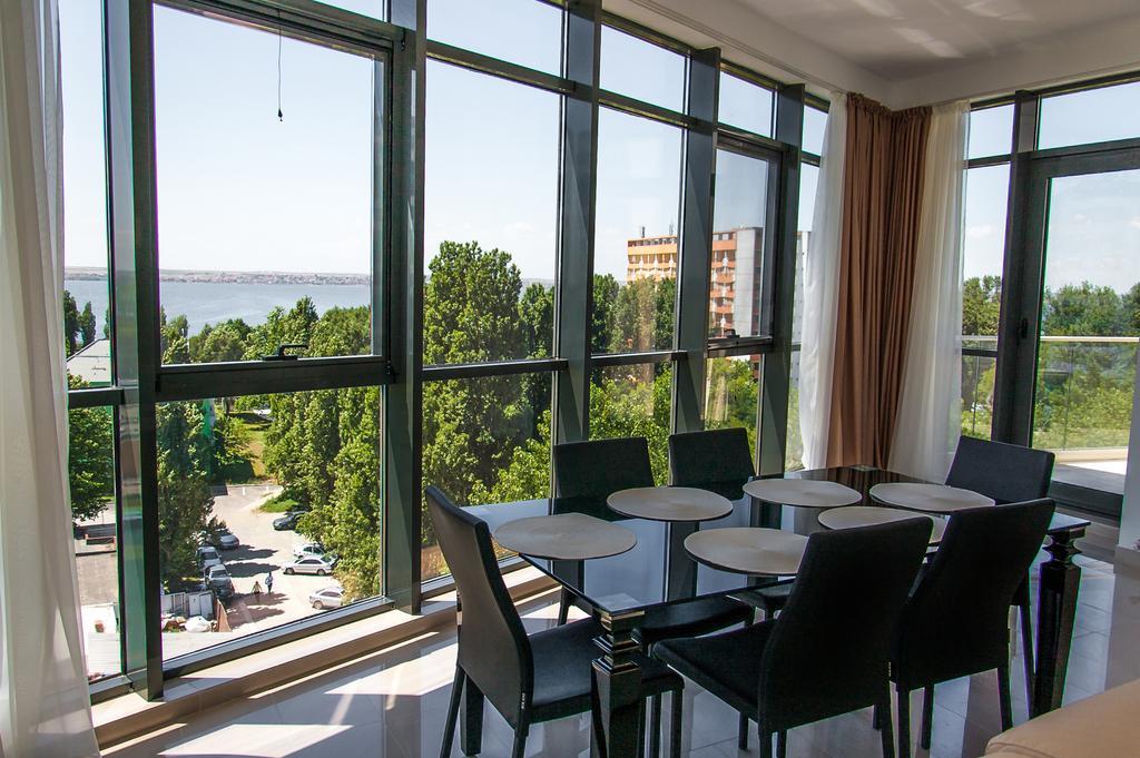 Riviera Residence Apartments Mamaia Room photo