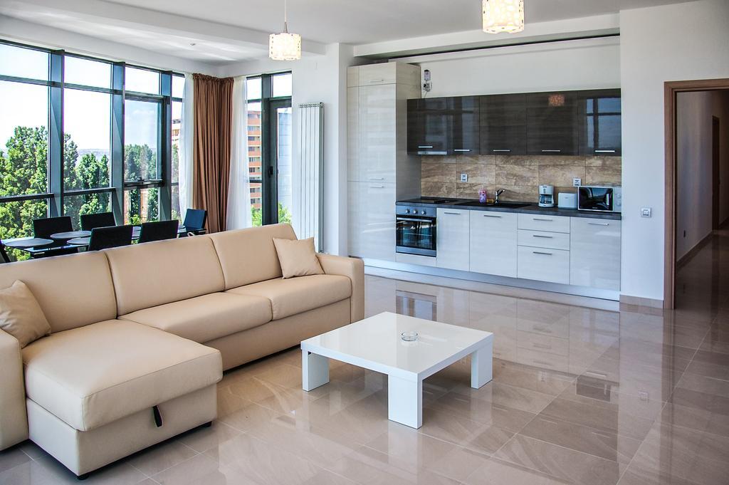 Riviera Residence Apartments Mamaia Room photo